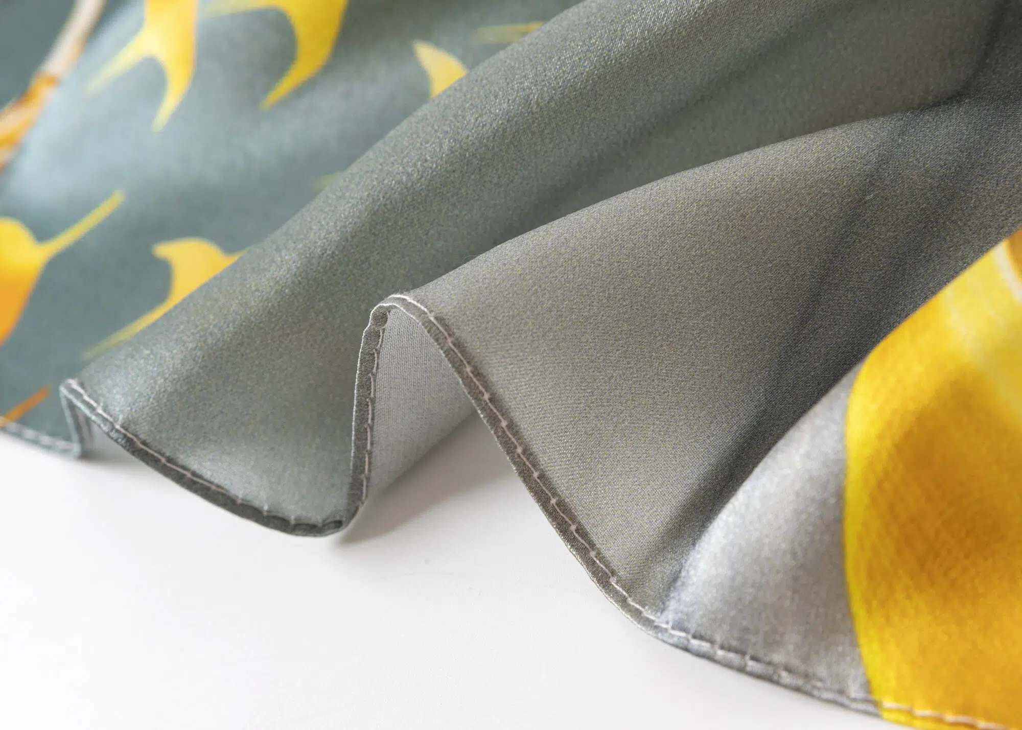 Eden %100 Doğal Mulberry İpek Şal