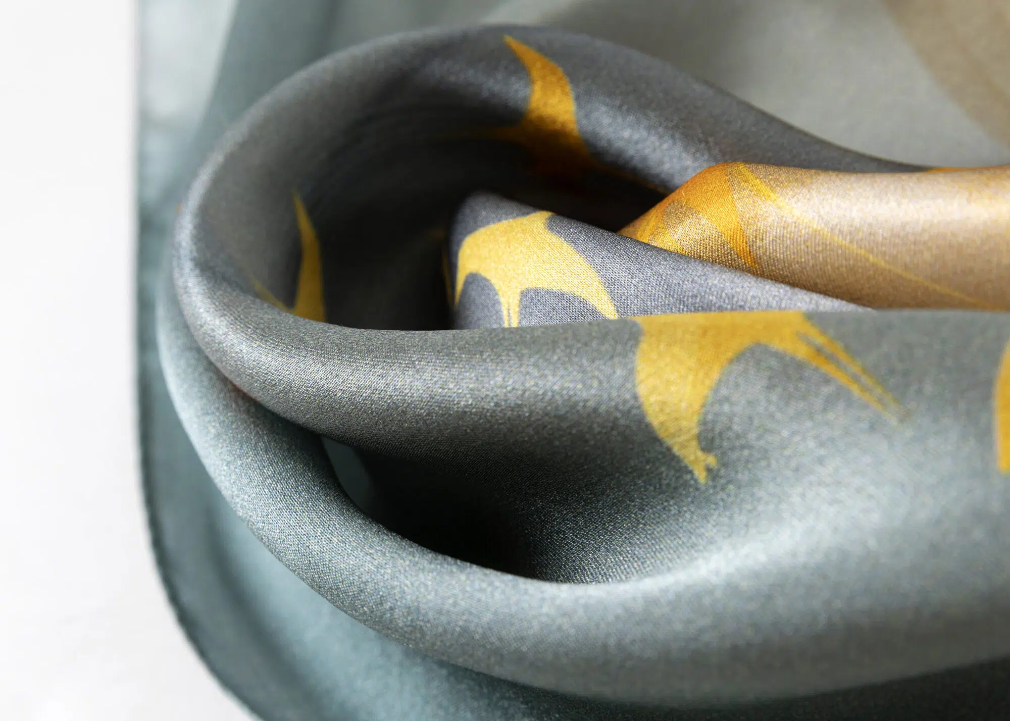 Eden %100 Doğal Mulberry İpek Şal