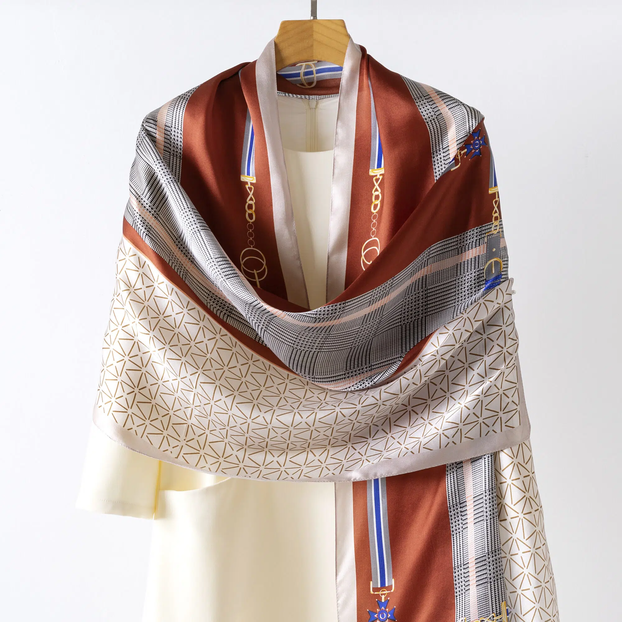 Isola %100 Doğal Mulberry İpek Şal