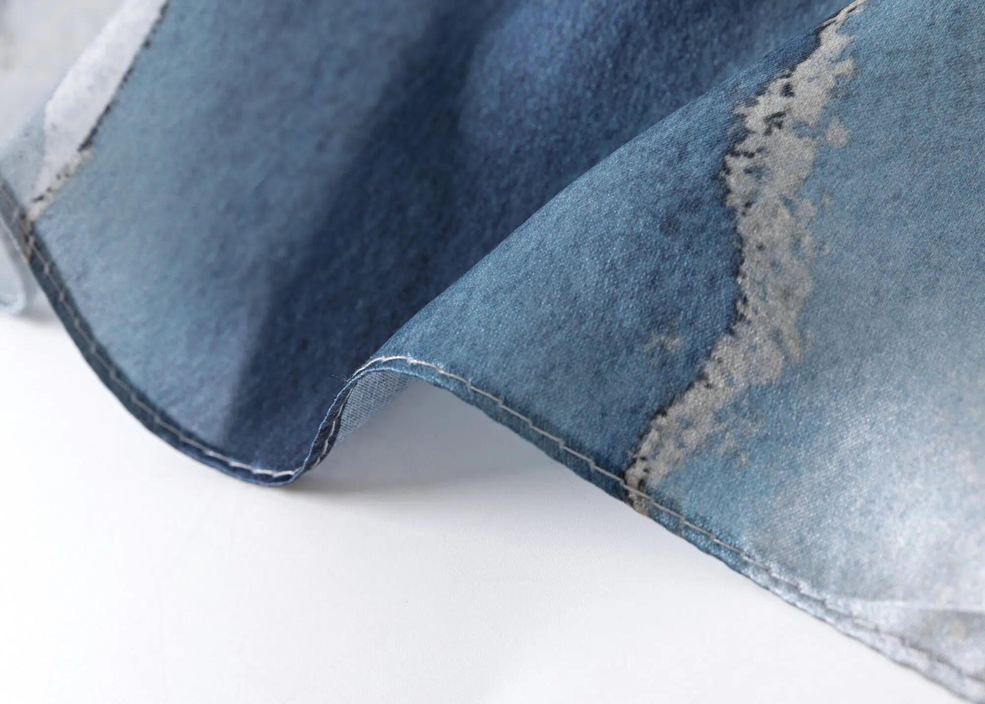 Daphne %100 Doğal Mulberry İpek Şal