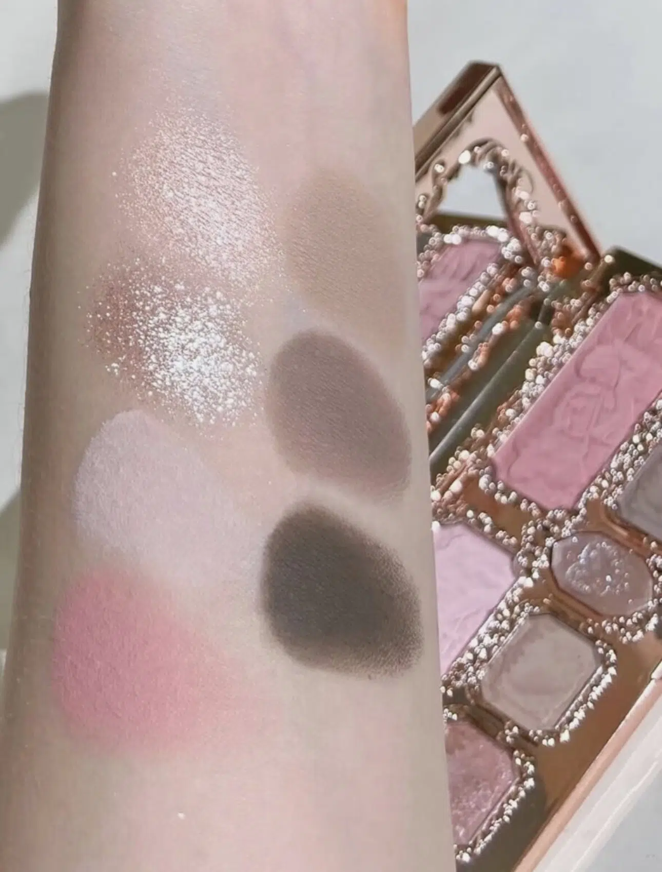 Flower Knows Strawberry Cupid Series Makyaj Paleti